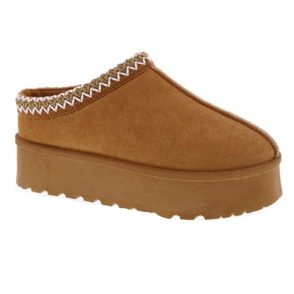 NEW !! RESTOCK !! TAN FUR LINED PLATFORM SLIPPER MULES - Picture 7 of 8